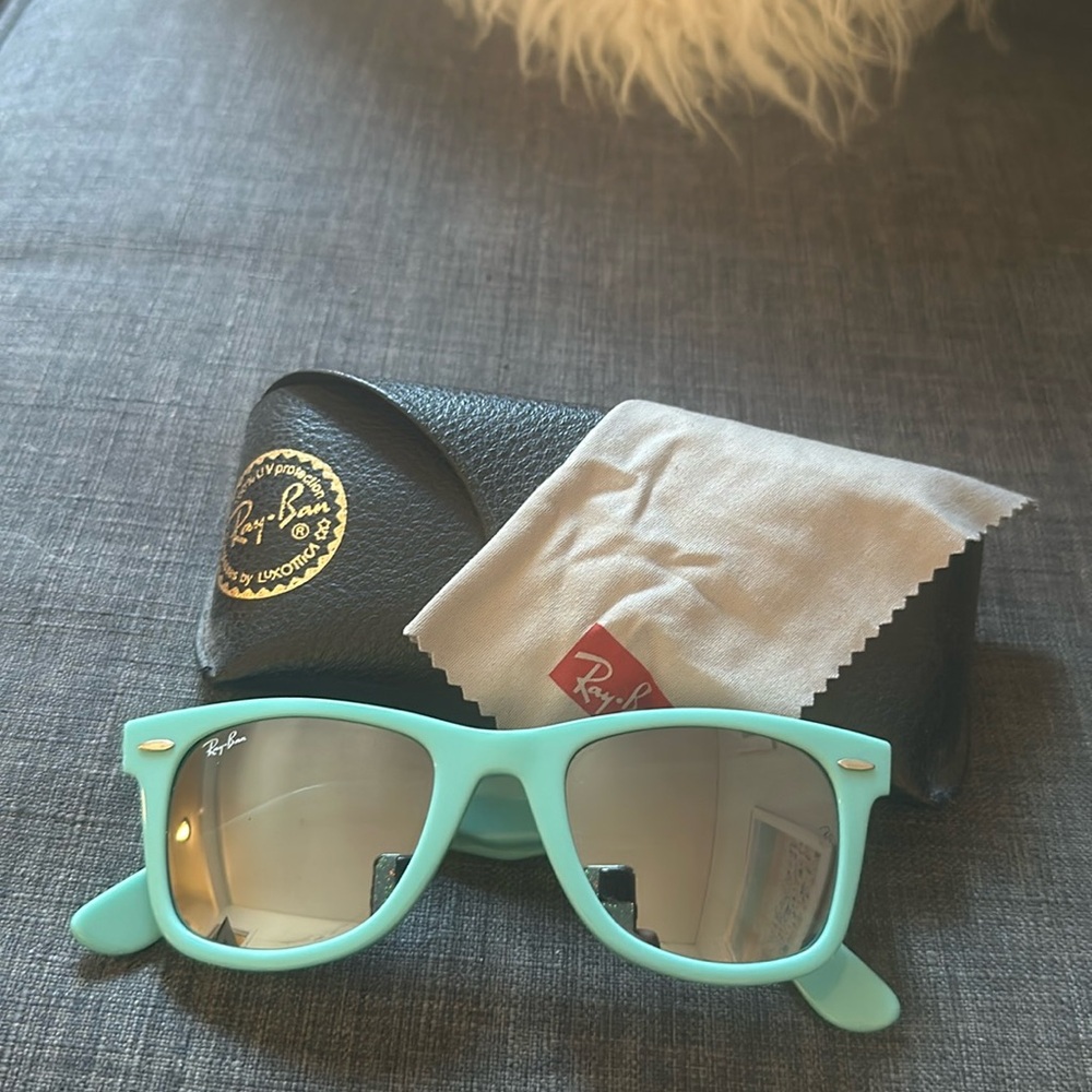 Rayban turquoise wayfarer sunglasses